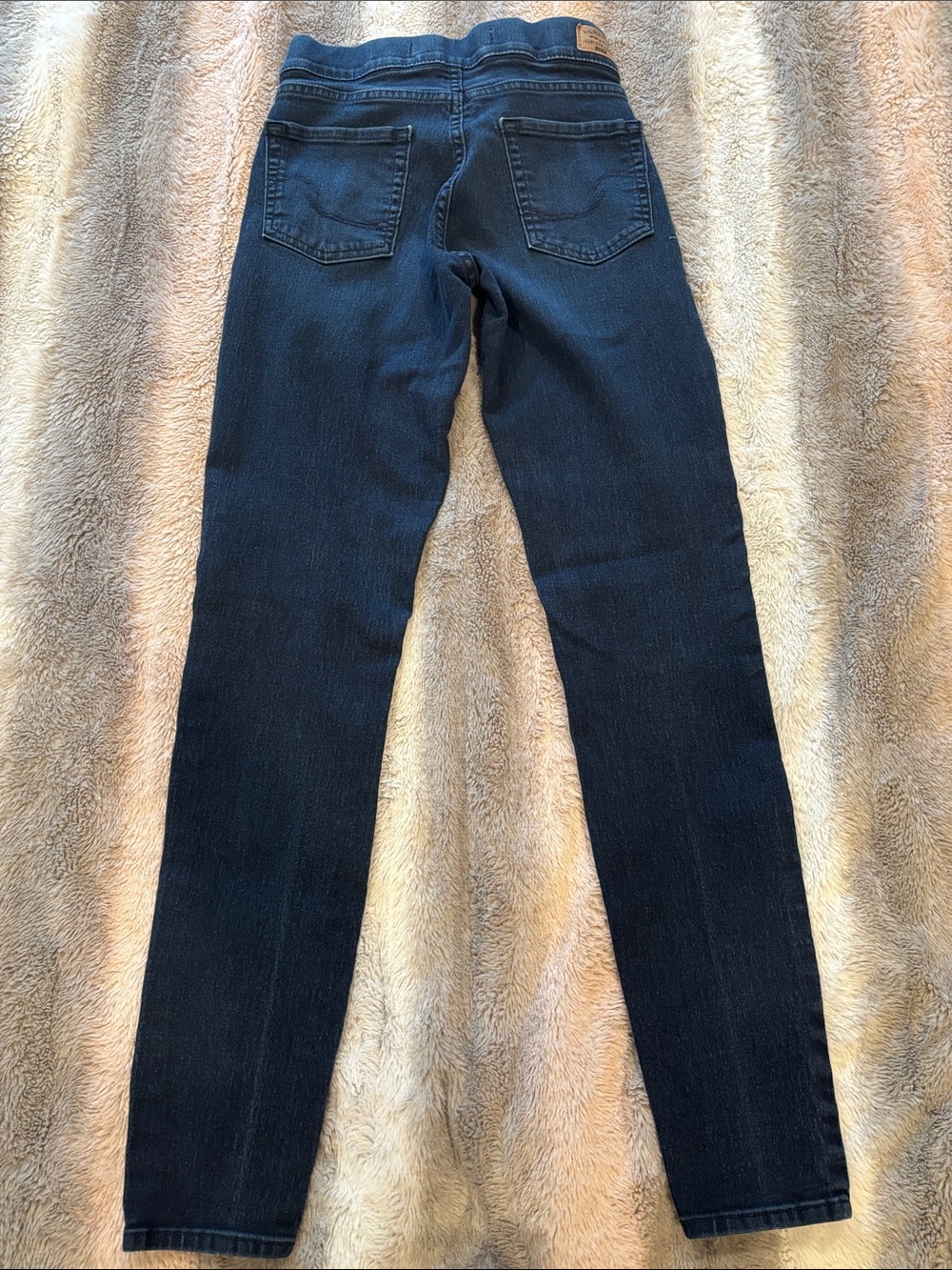 Women’s Dark Blue Skinny Jeans